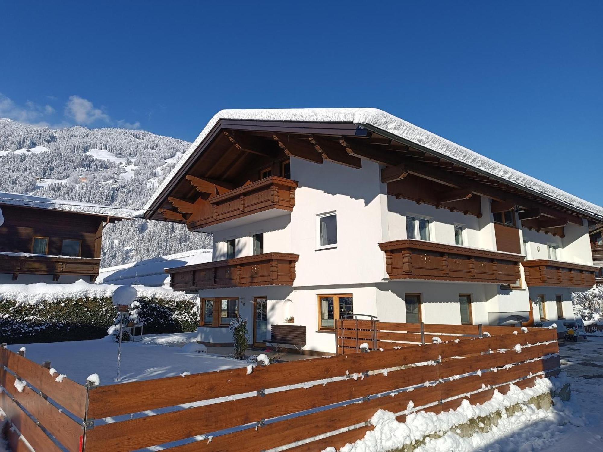 Appartement Kroell Katharina Zell am Ziller Dış mekan fotoğraf